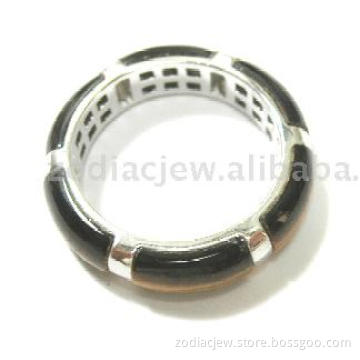 925 sterling silver ring with black CZ setting